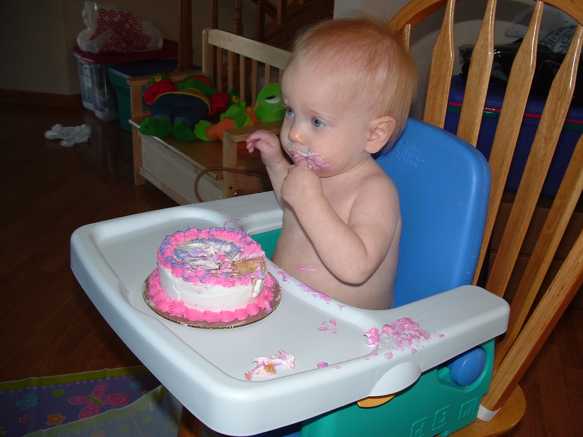 That's enough frosting..bath time!