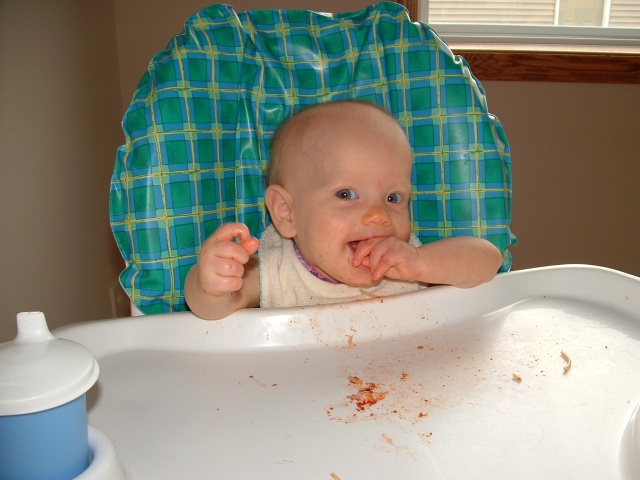 Spaghetti makes a baby happy!