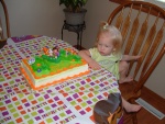 Checking out the cake